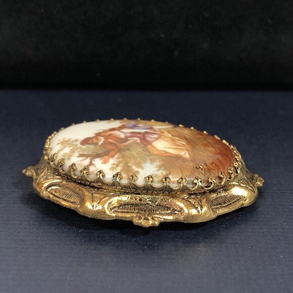 Vintage Oval Dress Clip Renaissance Couple Man Woman Brass Color Retro - Picture 3 of 8